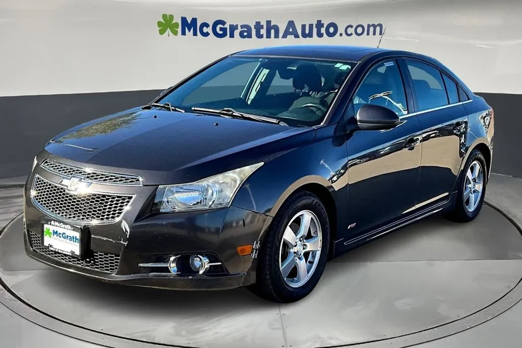 2014 Chevrolet Cruze photo 1