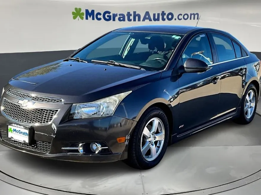 2014 Chevrolet Cruze photo 1