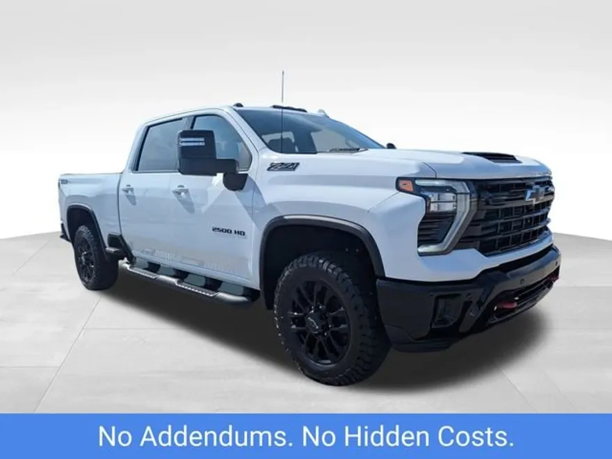 2025 Chevrolet Silverado 2500HD LTZ photo 1