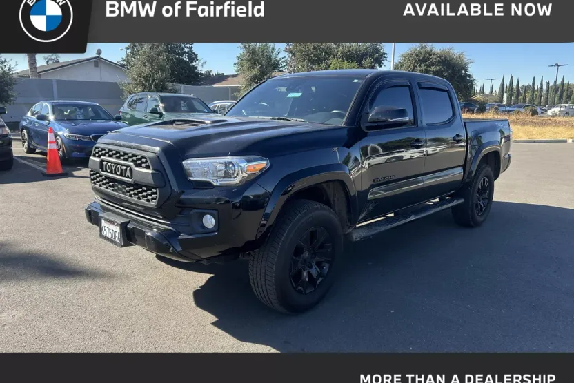 2021 Toyota Tacoma TRD Sport Double Cab V6 photo 1