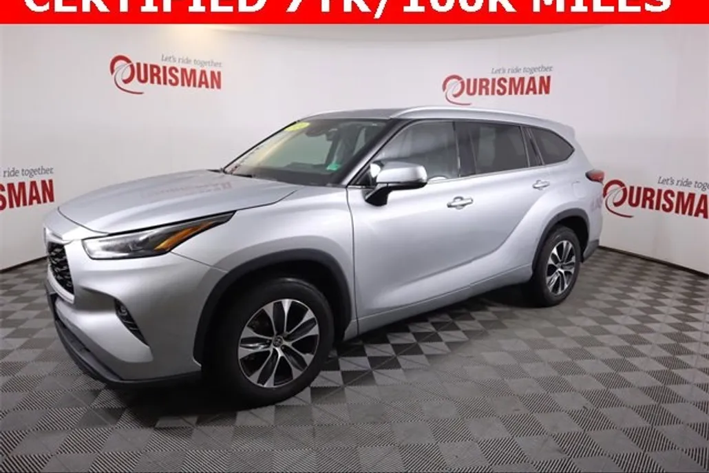 2022 Toyota Highlander Hybrid XLE photo 1