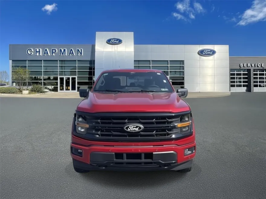 2025 Ford F-150 XLT photo 1