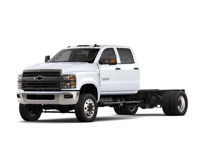 2024 Chevrolet Silverado 5500HD LT photo 1
