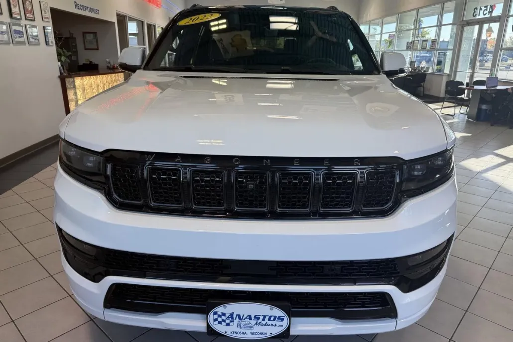 2022 Jeep Grand Wagoneer II Obsidian photo 1