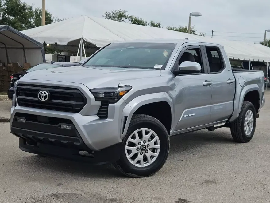 2024 Toyota Tacoma SR5 Double Cab photo 1