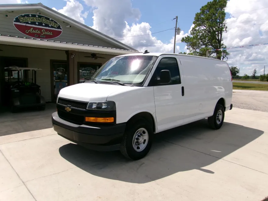 2021 Chevrolet Express 2500 Cargo photo 1