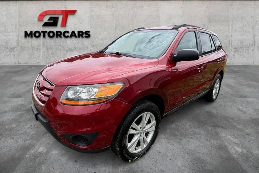 2010 Hyundai Santa Fe GLS photo 1