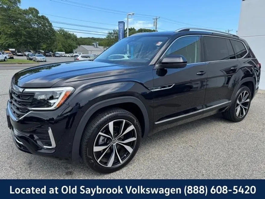2024 Volkswagen Atlas SEL Premium R-Line photo 1