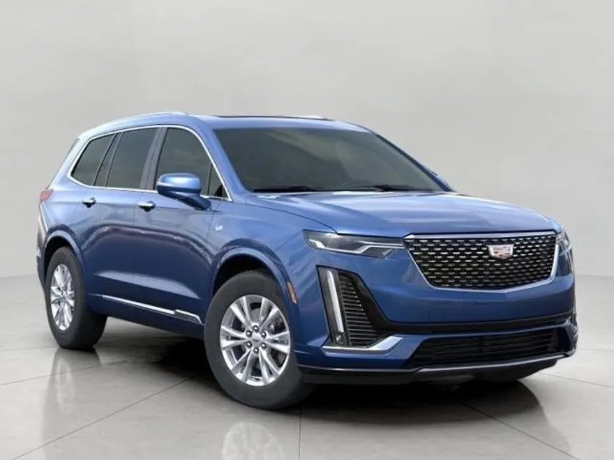 2025 Cadillac XT6 Luxury photo 1
