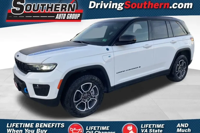 2024 Jeep Grand Cherokee Trailhawk 4xe photo 1