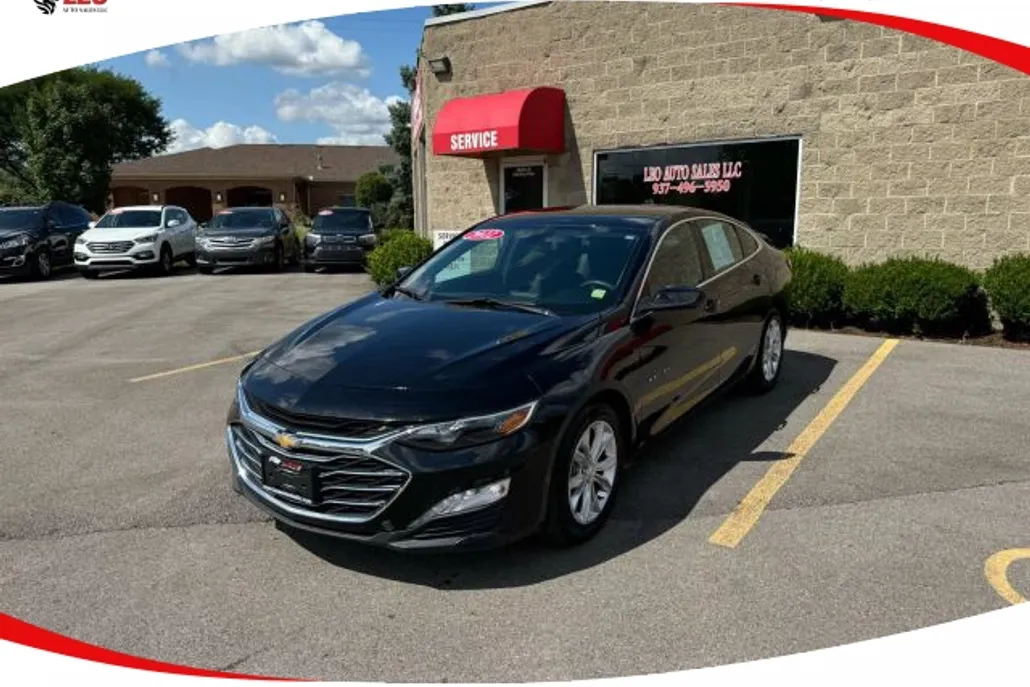 2022 Chevrolet Malibu photo 1