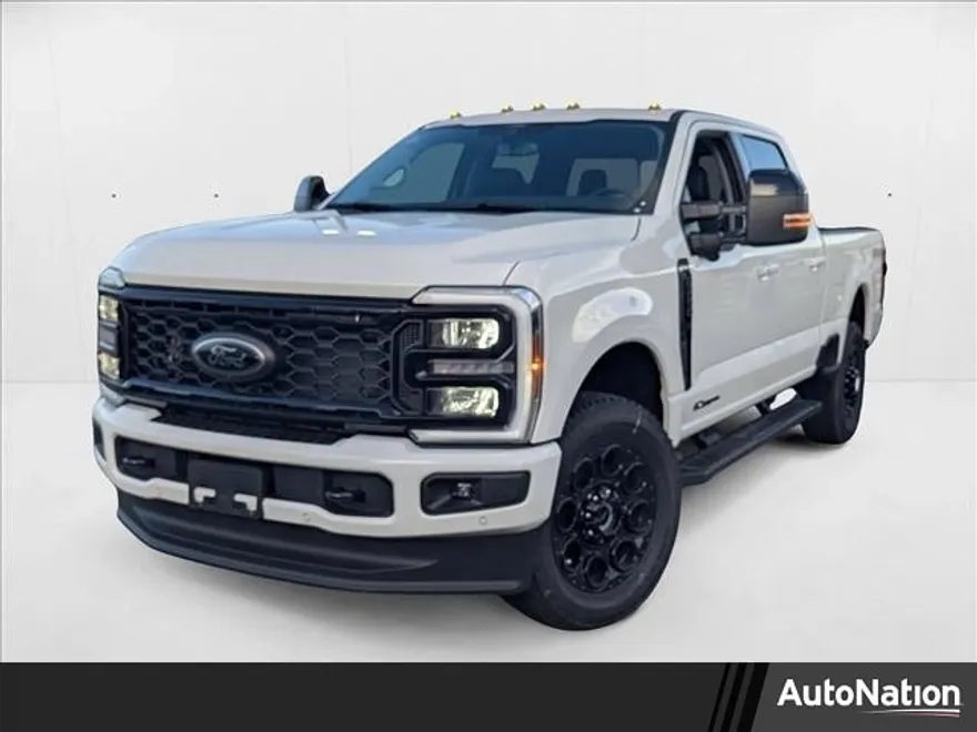 2025 Ford F-250 Lariat photo 1