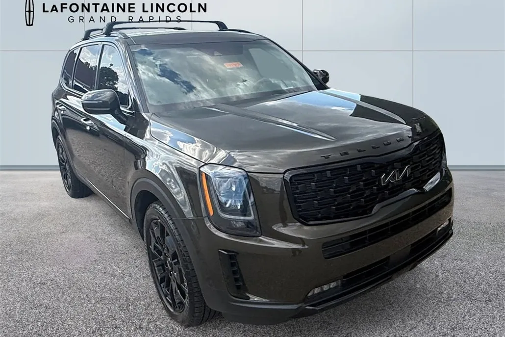 2022 Kia Telluride SX photo 1