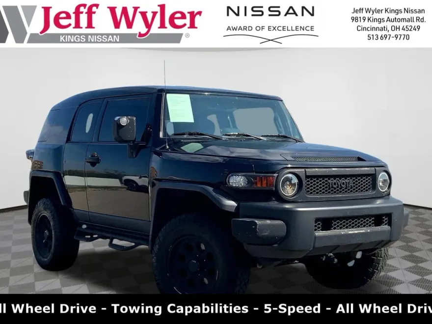 2008 Toyota FJ Cruiser Base photo 1