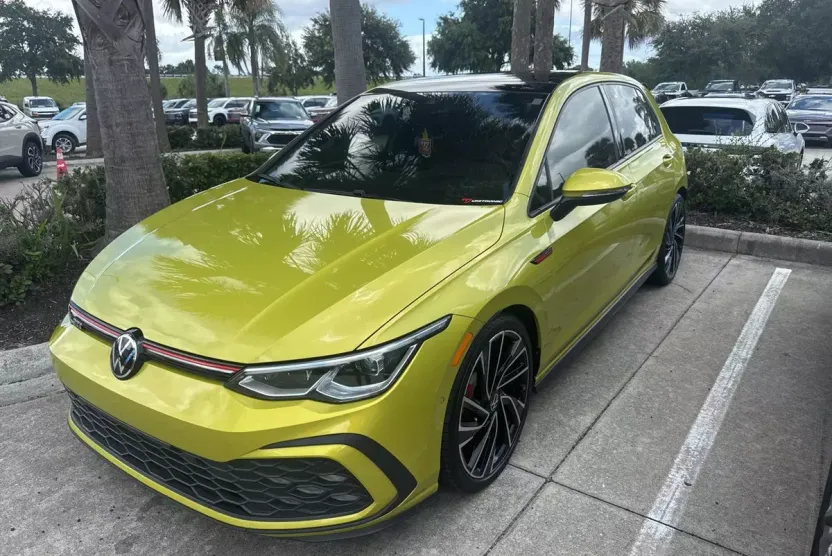 2022 Volkswagen Golf GTI Autobahn photo 1