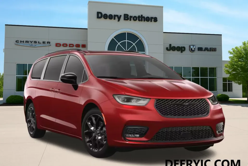 2026 Chrysler Pacifica Limited photo 1