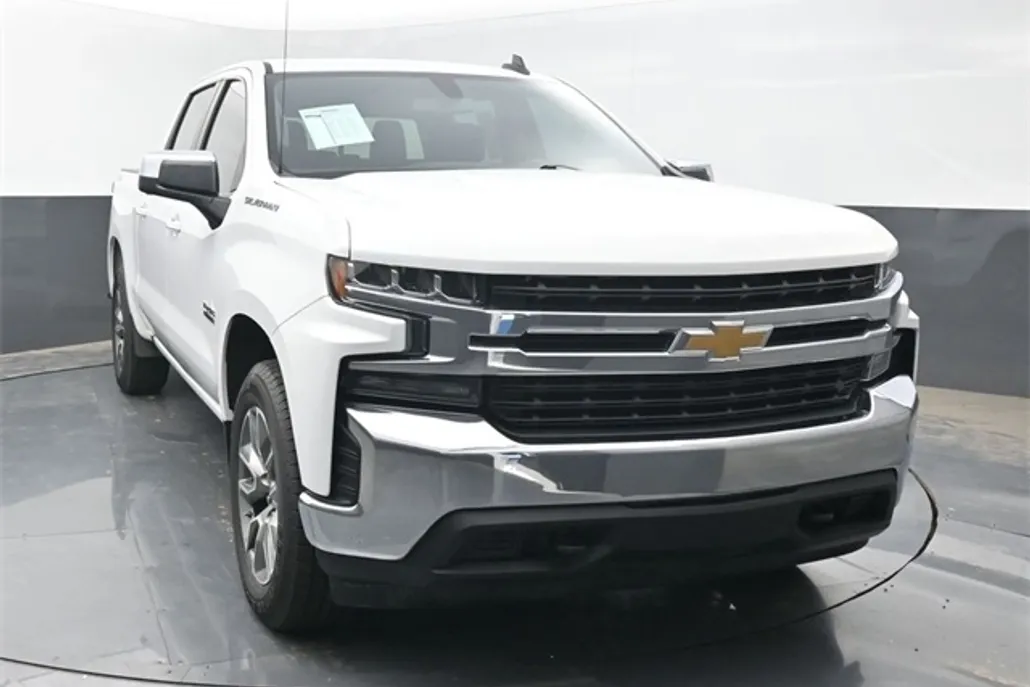 2021 Chevrolet Silverado 1500 LT Texas Edition photo 1