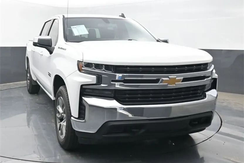 2021 Chevrolet Silverado 1500 LT Texas Edition photo 1