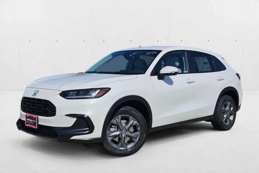 2026 Honda HR-V LX photo 1