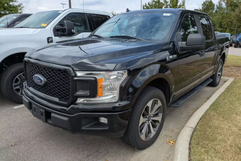 2020 Ford F-150 XL photo 1