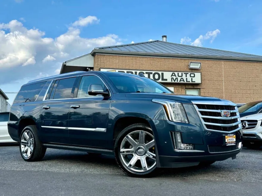 2019 Cadillac Escalade ESV Premium Luxury photo 1