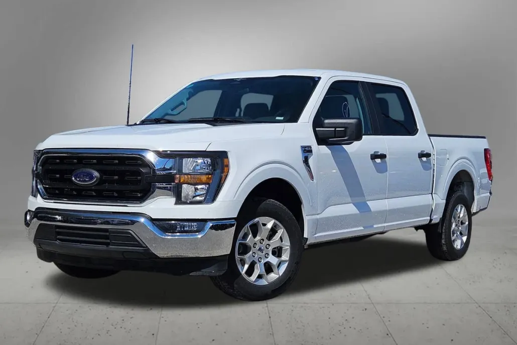 2023 Ford F-150 XLT photo 1