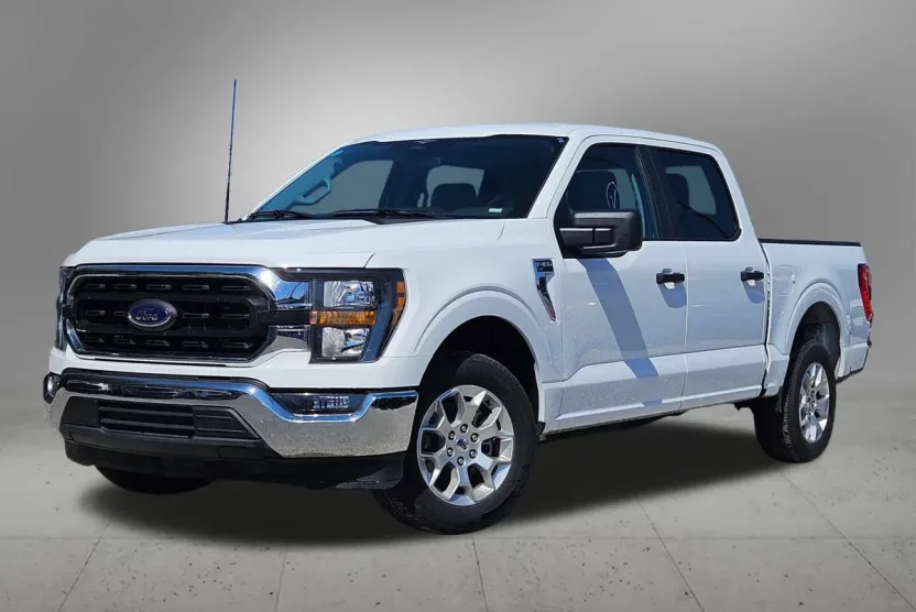 2023 Ford F-150 XLT photo 1