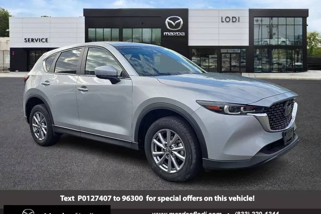 2023 Mazda CX-5 2.5 S Preferred photo 1