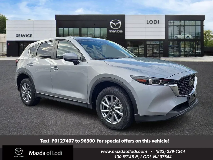 2023 Mazda CX-5 2.5 S Preferred photo 1