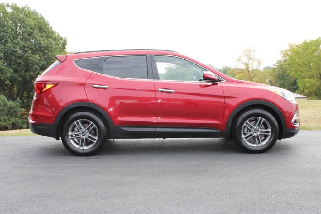 2018 Hyundai Santa Fe Sport photo 1