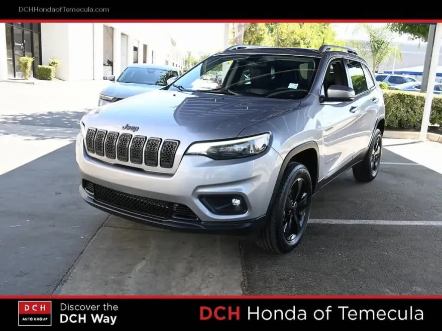 2019 Jeep Cherokee Latitude photo 1