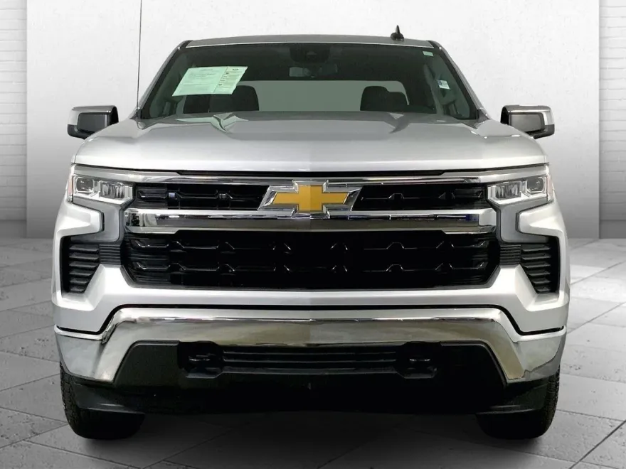 2022 Chevrolet Silverado 1500 LT photo 1