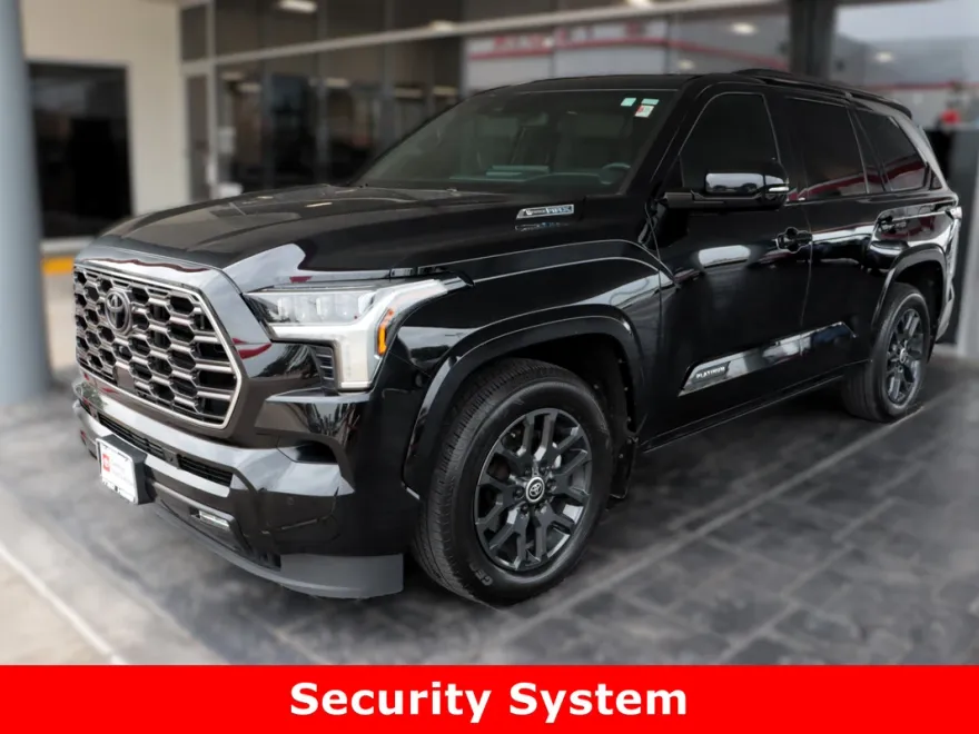 2024 Toyota Sequoia Platinum photo 1