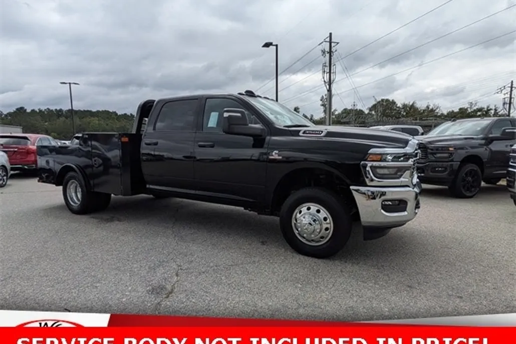 2025 Ram 3500 Tradesman photo 1