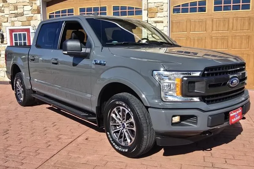 2018 Ford F-150 XLT photo 1
