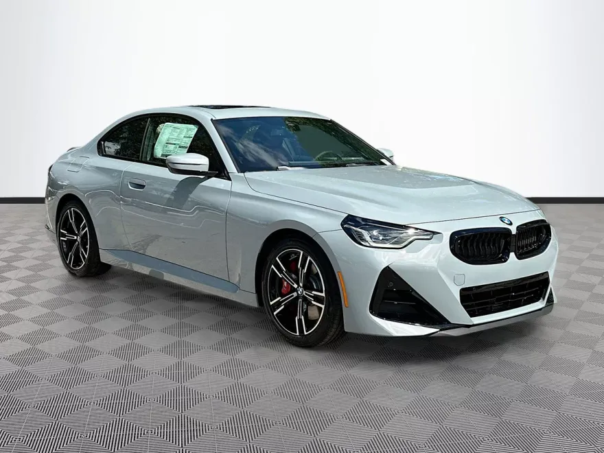 2025 Bmw 230i photo 1