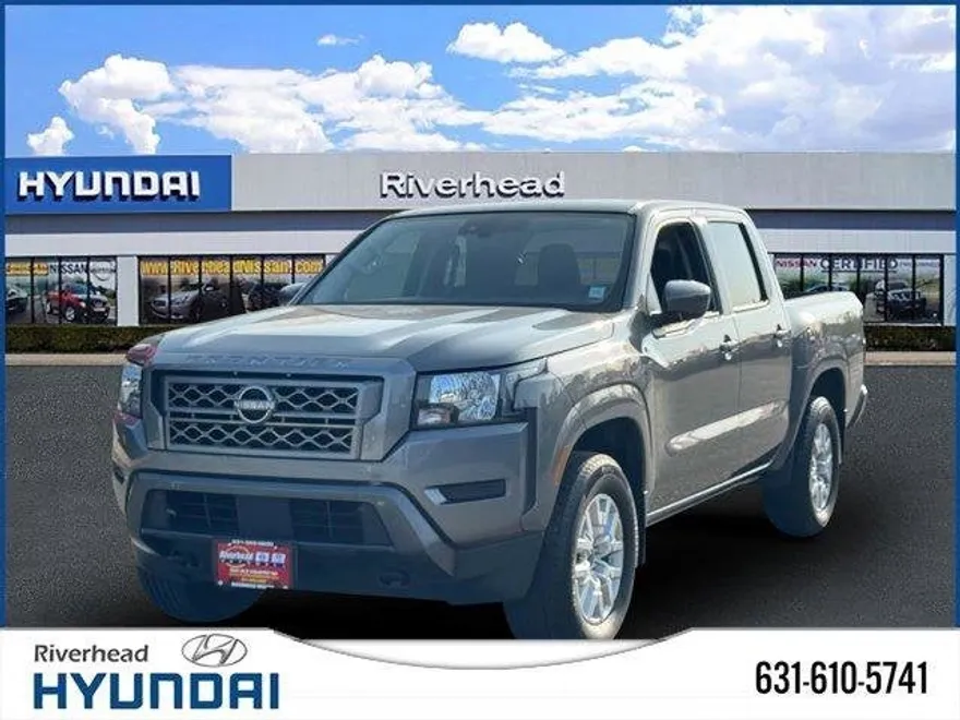2022 Nissan Frontier SV photo 1