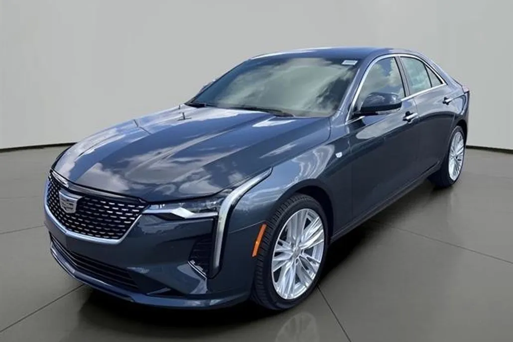 2022 Cadillac CT4 Premium Luxury photo 1