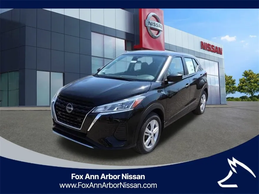 2024 Nissan Kicks S photo 1