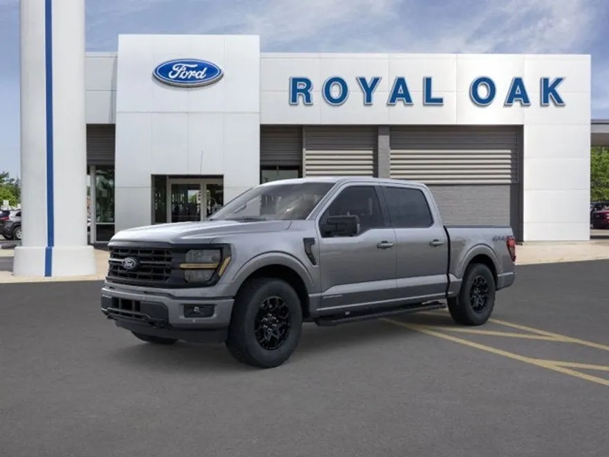 2025 Ford F-150 XLT photo 1