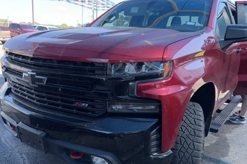 2021 Chevrolet Silverado 1500 LT Trail Boss photo 1