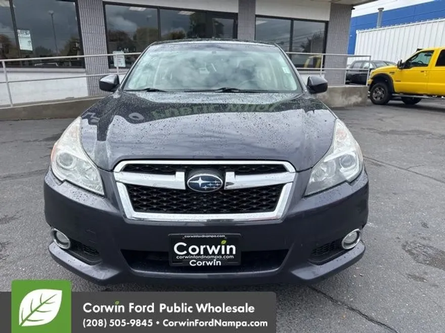 2013 Subaru Legacy 2.5i photo 1
