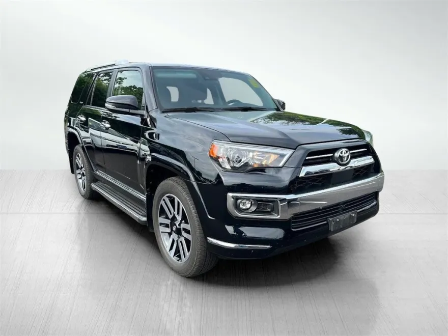 2022 Toyota 4Runner Limited photo 1