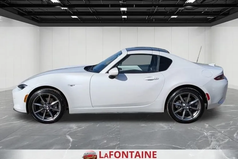 2023 Mazda MX-5 Miata Miata RF Grand Touring photo 1