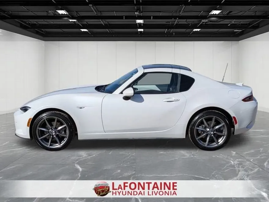 2023 Mazda MX-5 Miata Miata RF Grand Touring photo 1