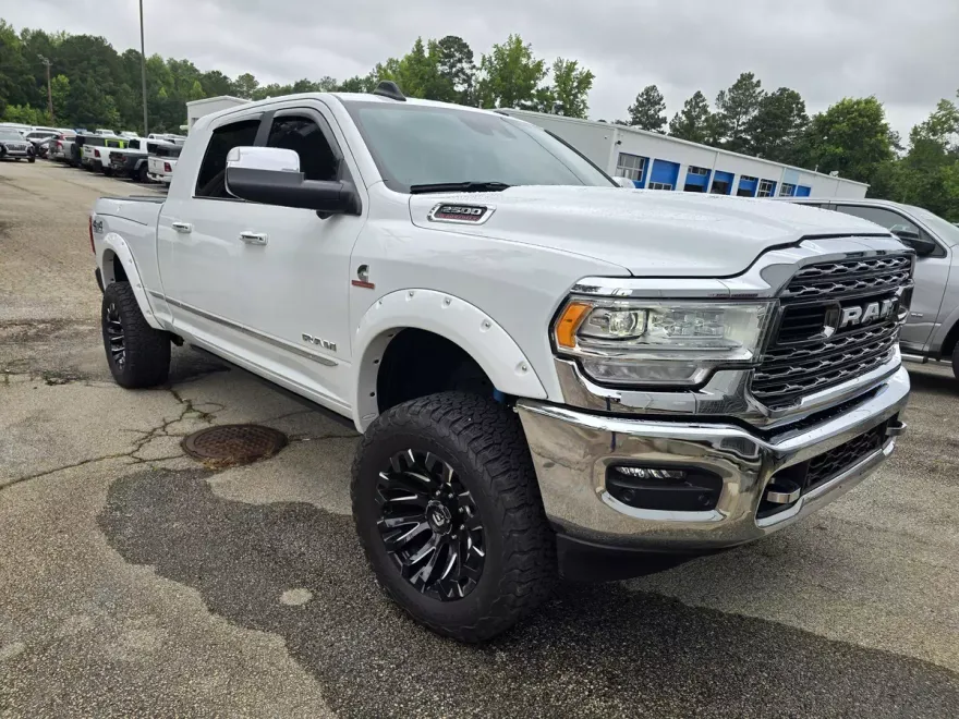 2022 Ram 2500 Limited photo 1