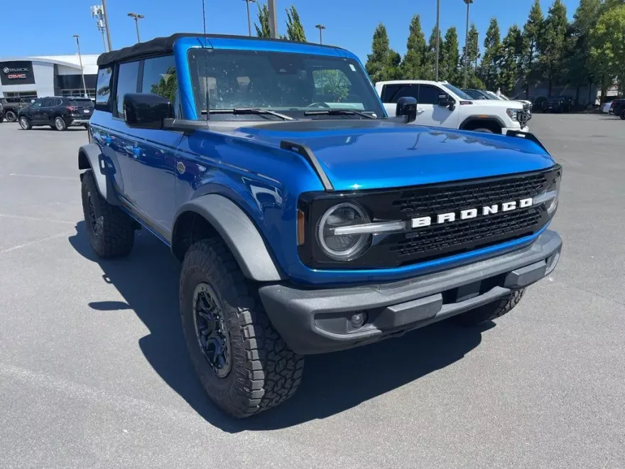2021 Ford Bronco Wildtrak photo 1