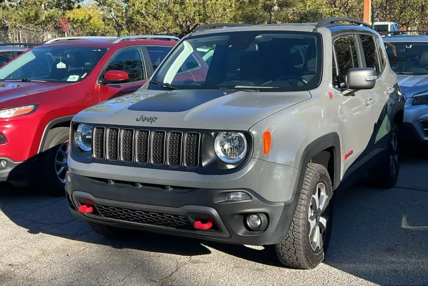 2021 Jeep Renegade Trailhawk photo 1