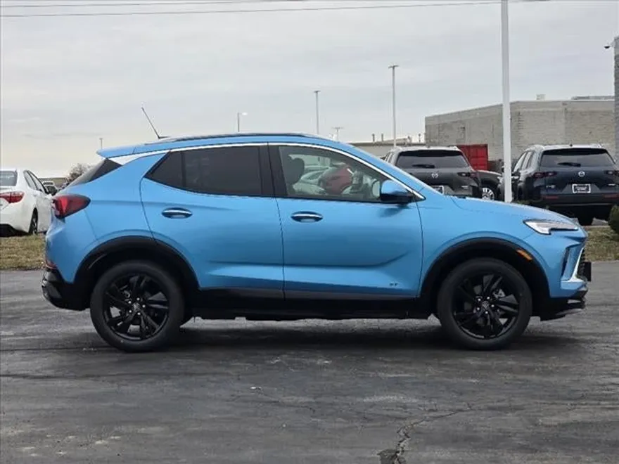 2025 Buick Encore GX Sport Touring photo 1