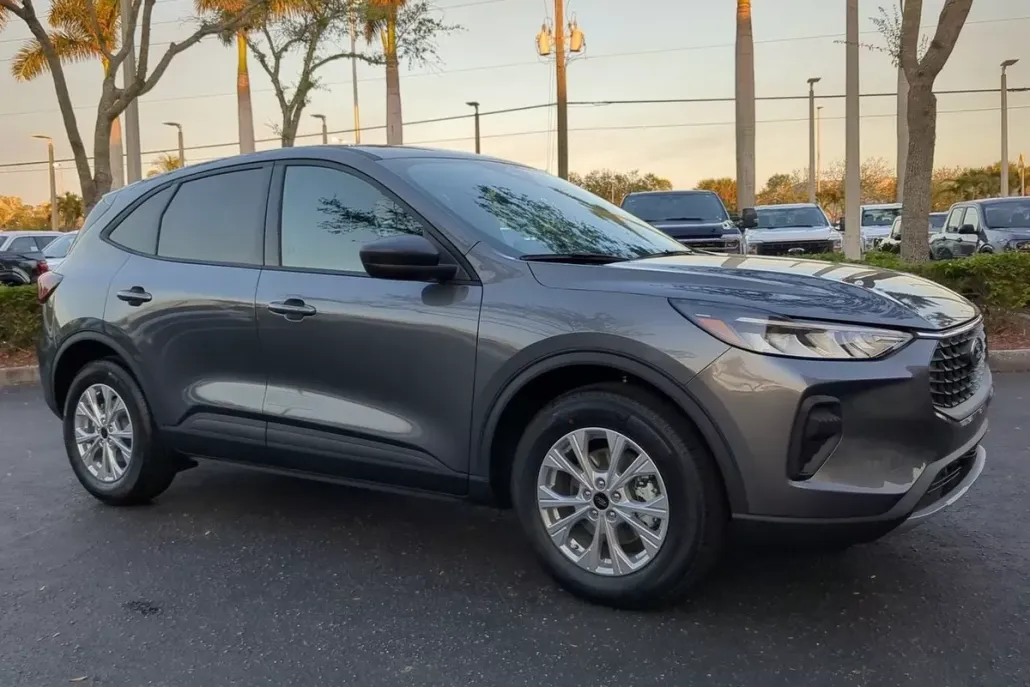 2025 Ford Escape Active photo 1